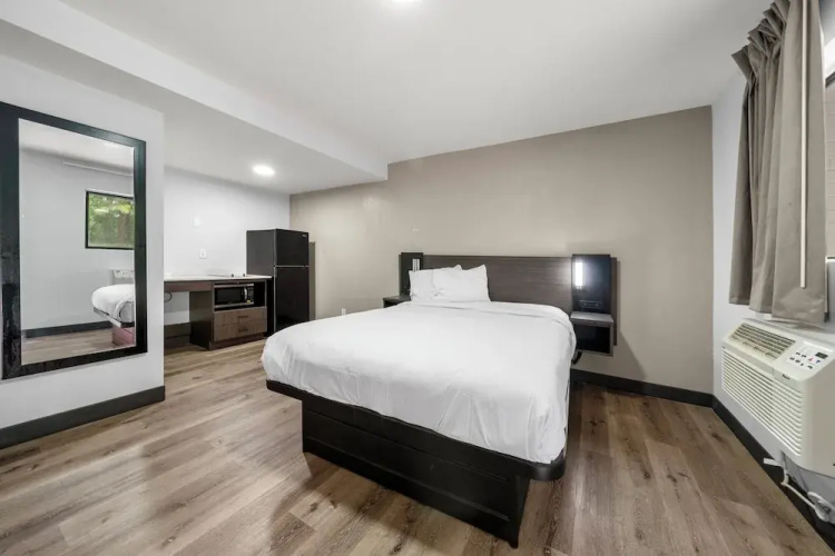 Southern Suites Carrollton