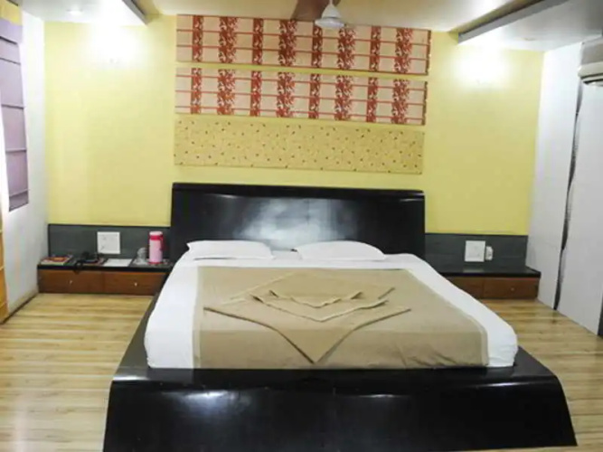 Hotel Neelkanth Inn
