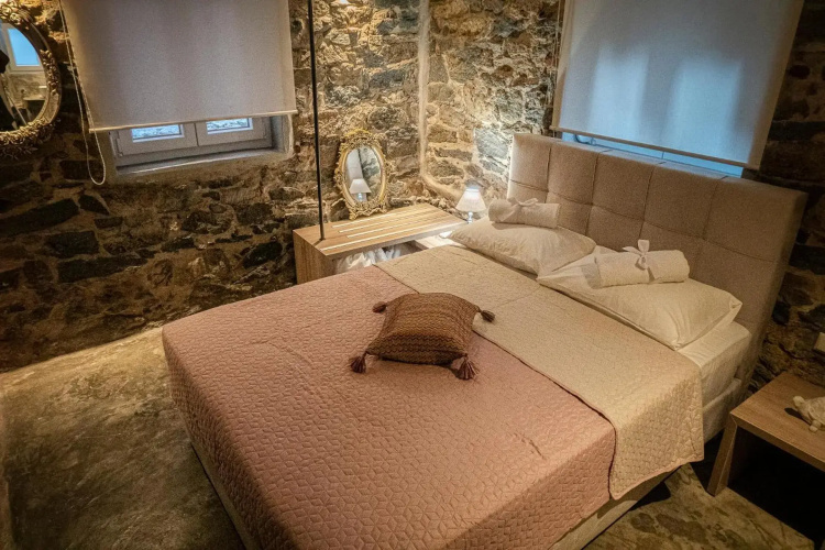 Petra'S House