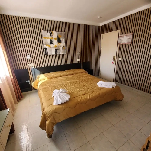 Standard Double room with view
