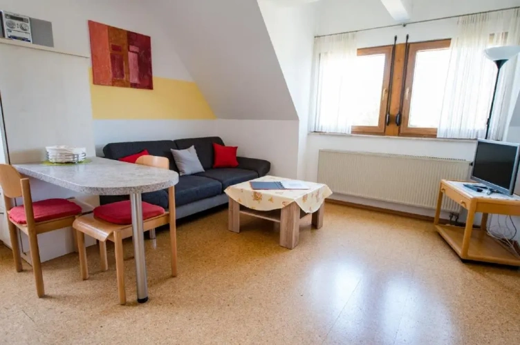 2 Bedrooms Apartment