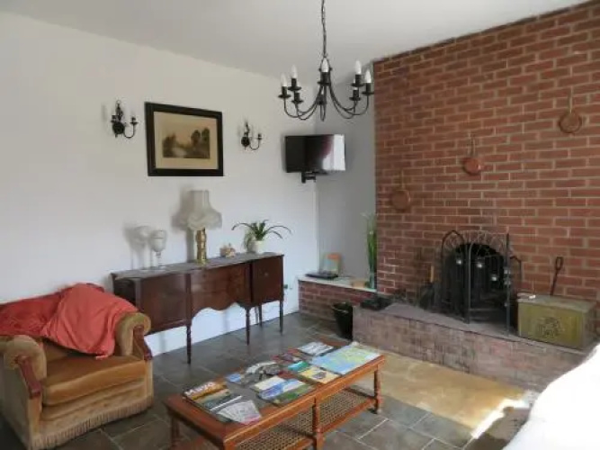 Leam Cottage