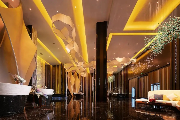 K · International Hotel