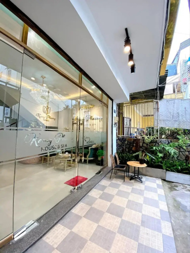 Hotel Le Huynh
