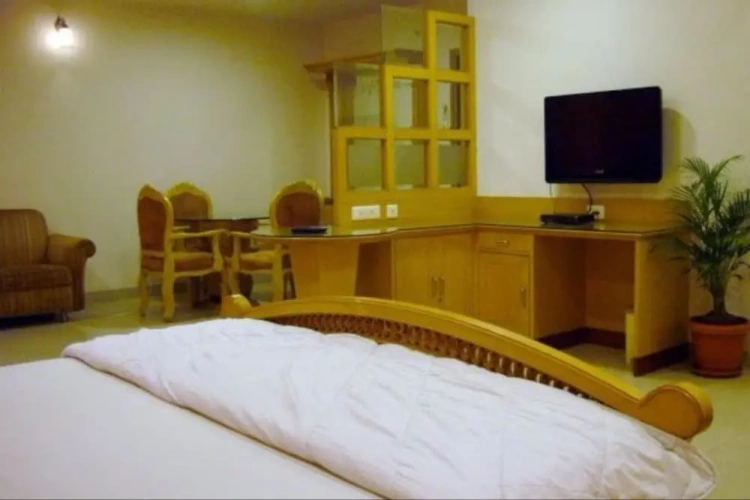 Executive Suite