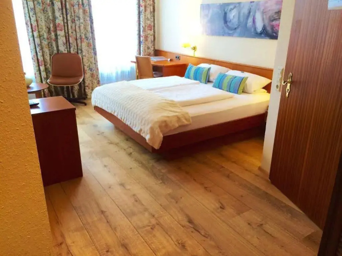 Maxhotel