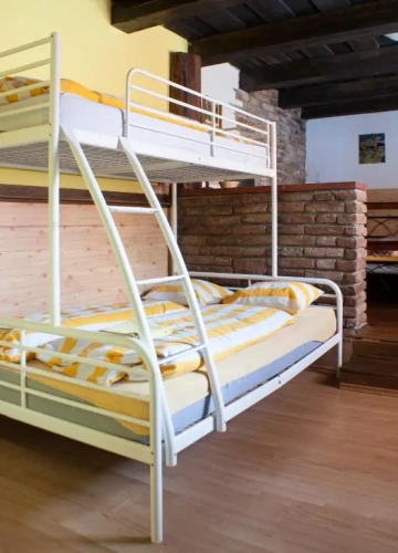 Standard Quintuple room