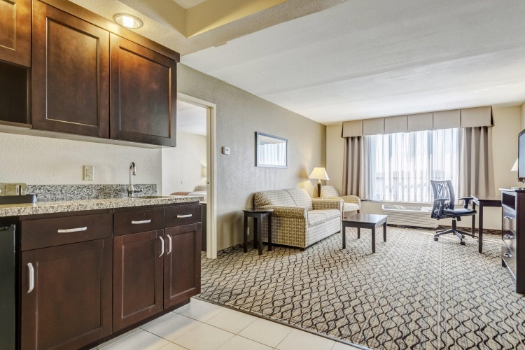 Double Suite