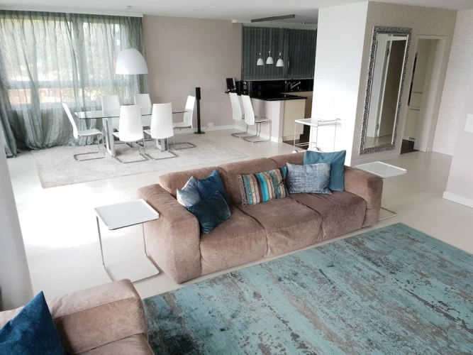 Apartment with balcony