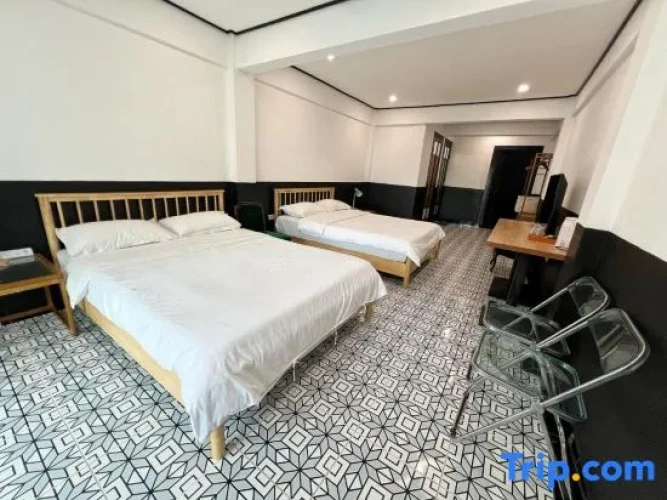 Standard Family room
