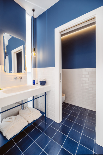 Quadruple Suite