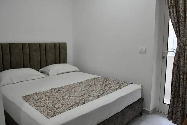 Elite Hotel