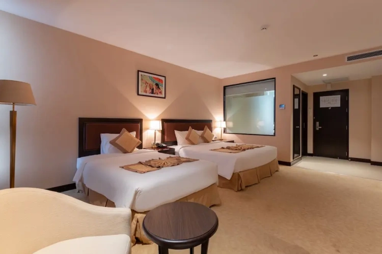 Deluxe Twin room with balcony