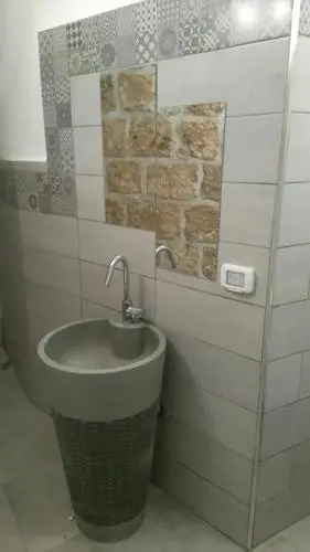 Acre Two Wells Zimmer