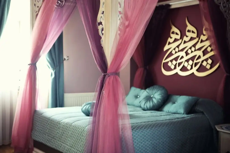 Standard Triple room with balcony