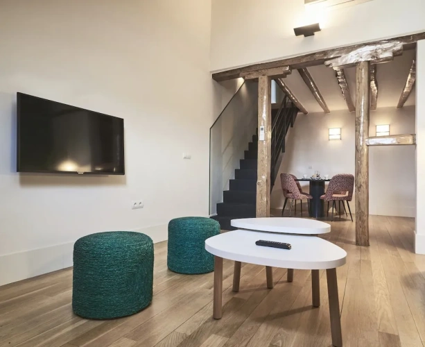 1 Bedroom Standard Duplex room