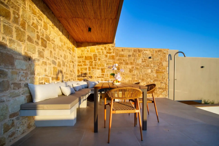 Lithos Villas