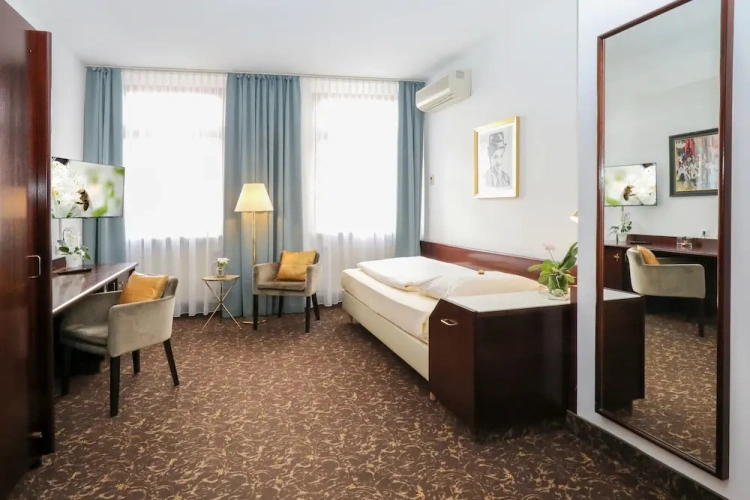 Premium Single room