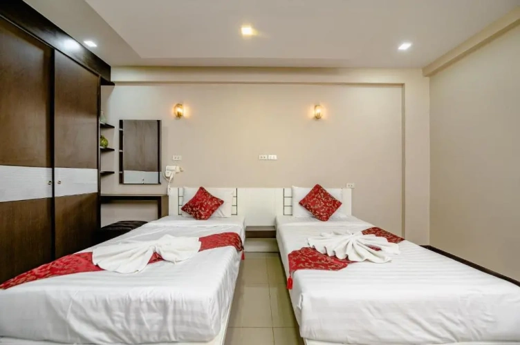 Standard Twin room