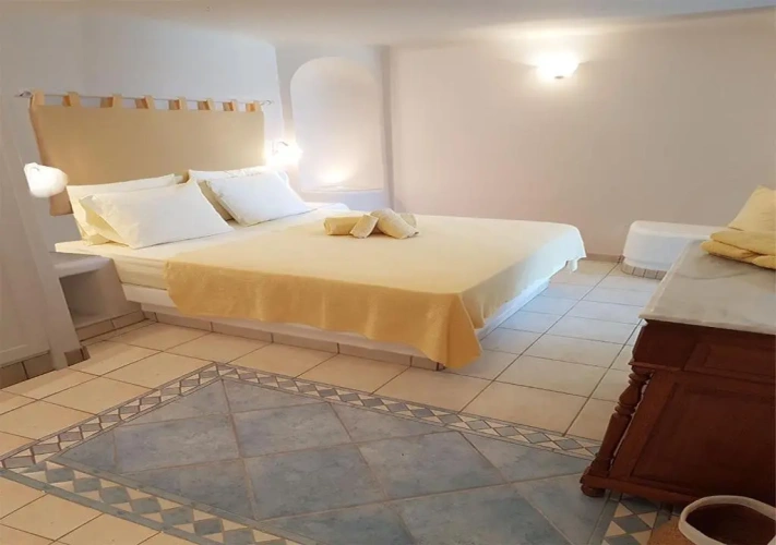 4 Bedrooms Villa beachfront