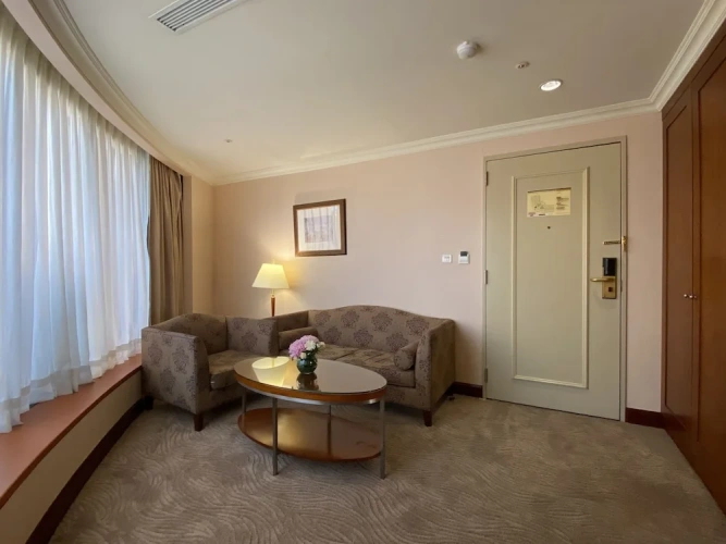 Deluxe Double Suite