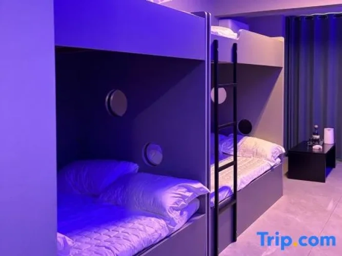 Deluxe Quintuple room