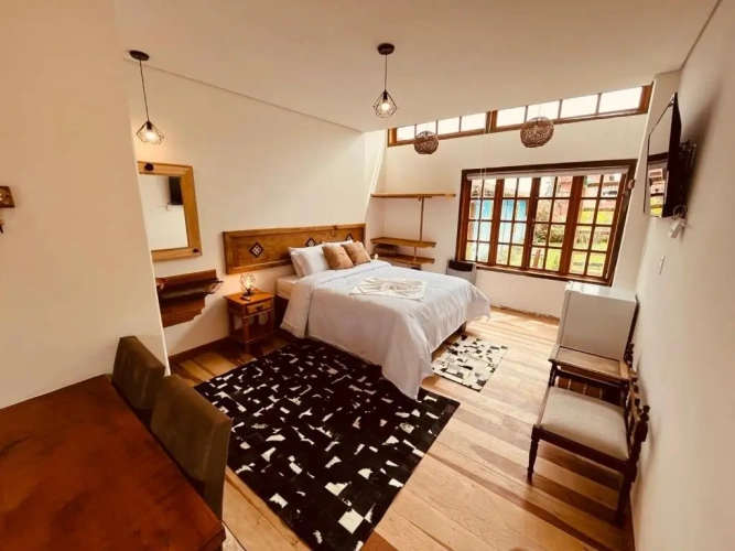 Deluxe Studio