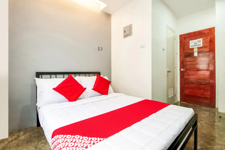 Super OYO 495 The Pocket Hotel