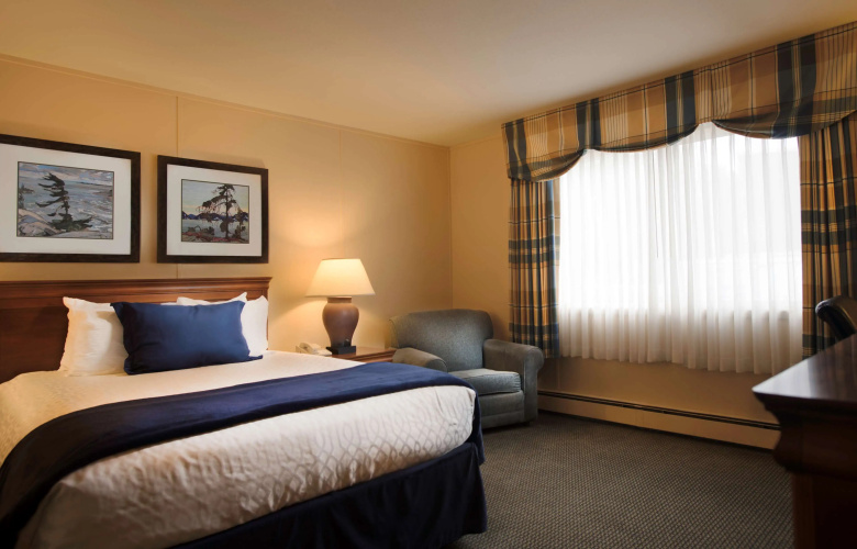 The Landing Hotel & Restaurant