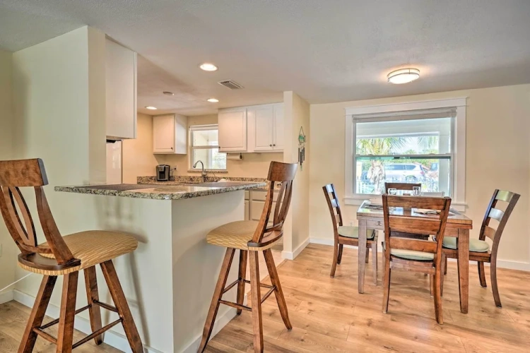 2 Bedrooms Cottage