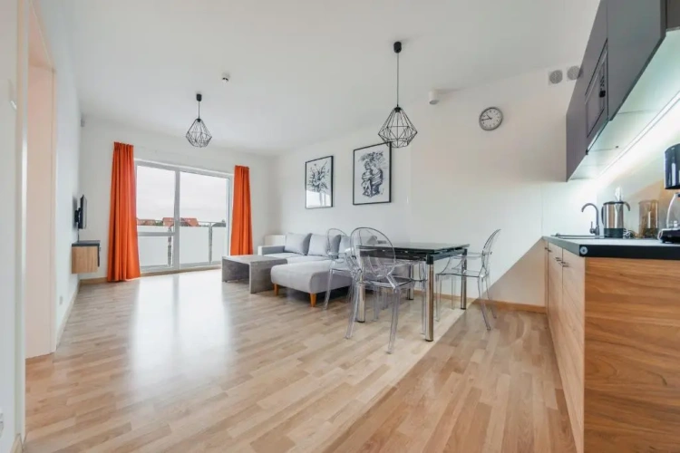 Apartment with balcony