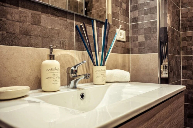Renewed, Spacious Flat/6 Guests/termini Station