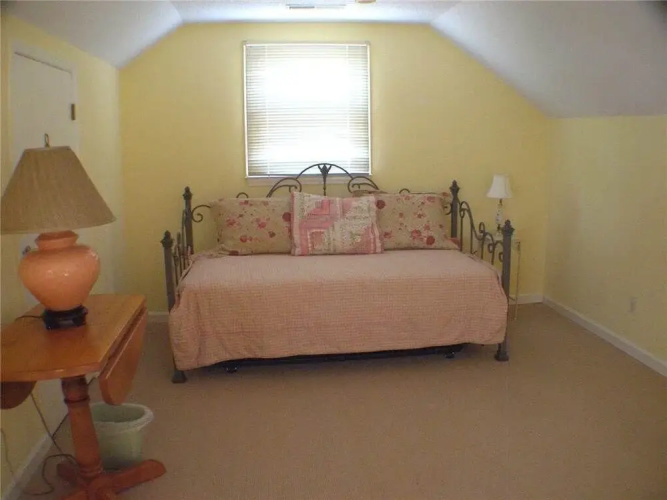 Shelter Cove 896