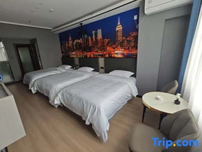 Standard Family room