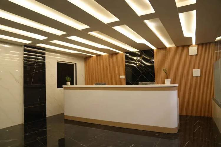 Hotel Vamshi Elite
