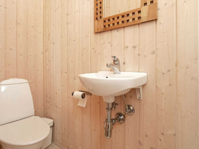 Cozy Cottage in RÃ¸rvig near Beach