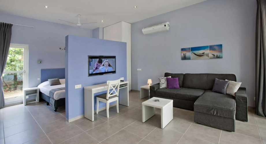 Blue Bay Lodges