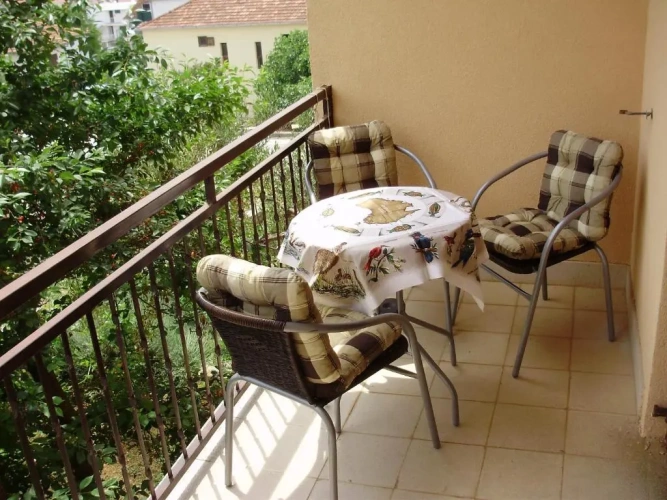 1 Bedroom Apartment with balcony