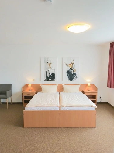 2 Bedrooms Standard Family room