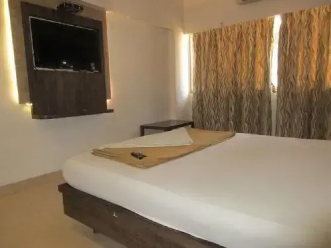 Pancharatna Lodging