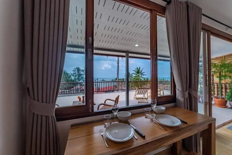 Le Grand bleu Hotel