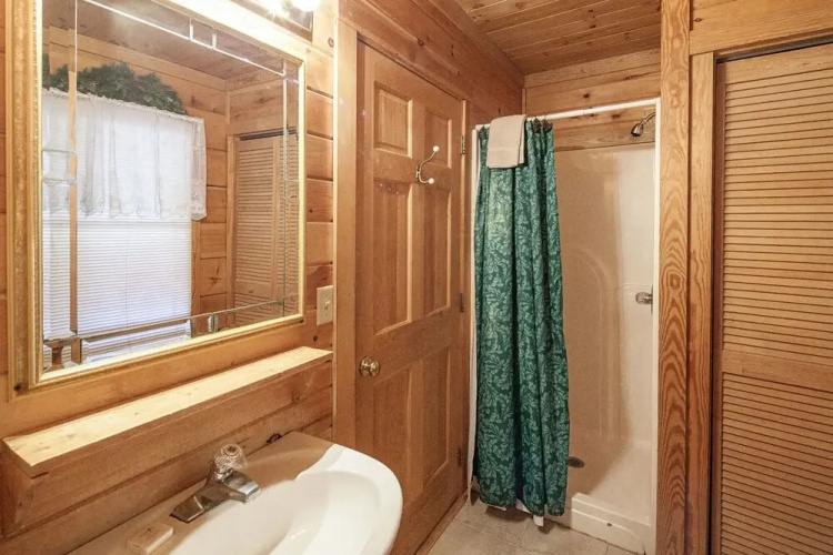 Grandmas Hideaway by Eagles Ridge Resort