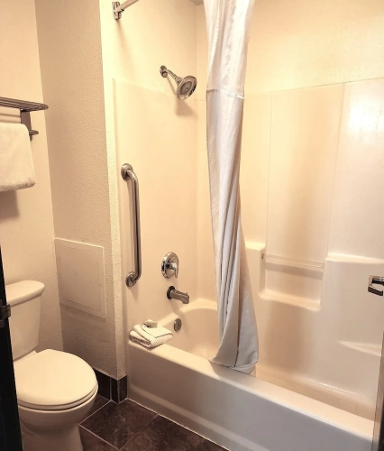 1 Bedroom Suite