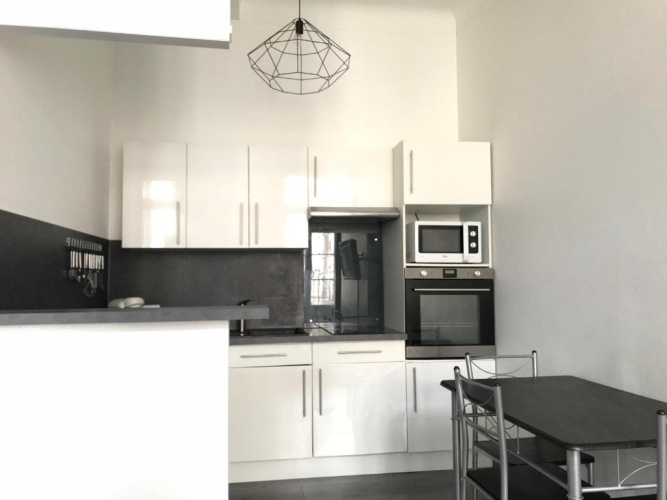 1 Bedroom Apartment