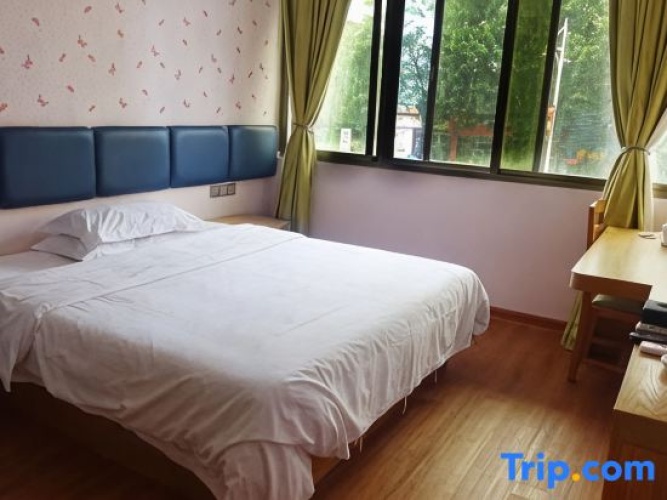Deluxe Double Suite