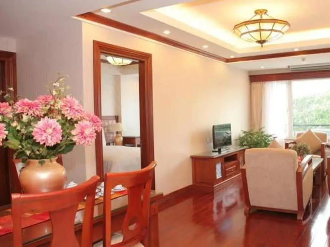 Acoustic Hanoi Hotel & Spa
