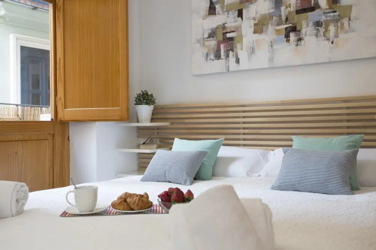 SingularStays Collado