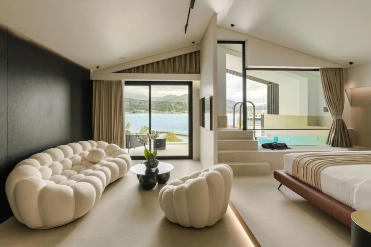 Presidential Suite with balcony and with sea view