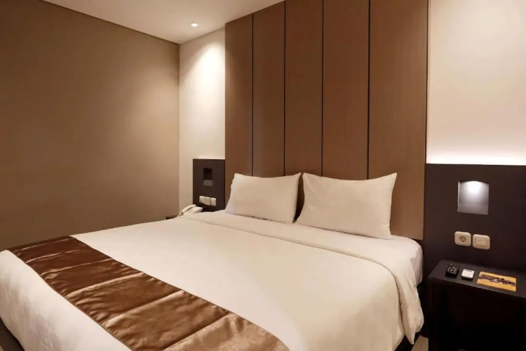 HAYO HOTEL by Cordela