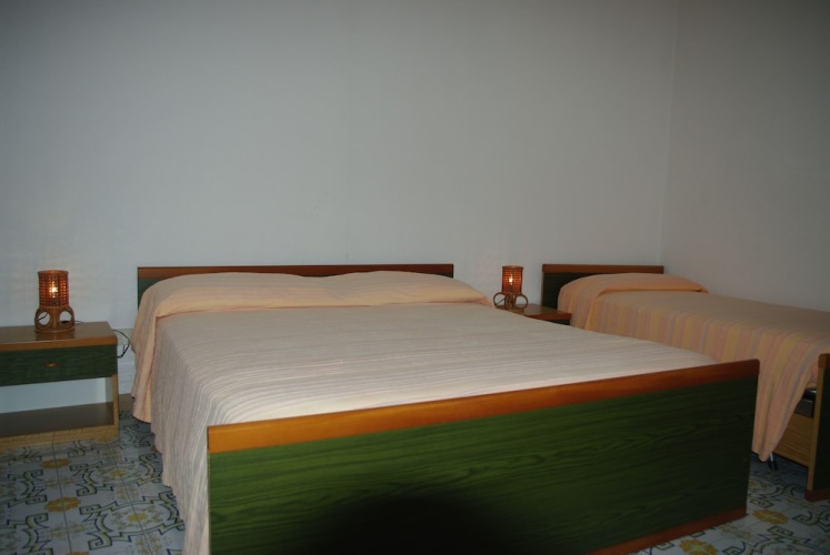 Classic Quadruple room with mountain view